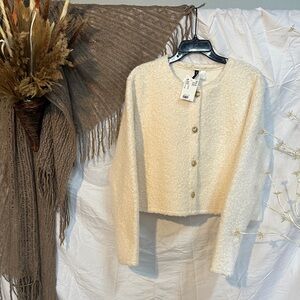 H&M Cream Bouclé Cropped Cardigan with Gold Buttons